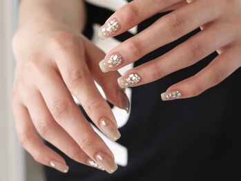 イズネイル 大垣(...is nail)の写真/【毎月新しいのデザインを追加】定額ネイルコースご用意♪丁寧なケアも付け替えも全部込み◎