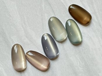 ダッシングディバ 宇都宮パセオ店(DASHING DIVA)の写真/ツヤ感マグネットネイル¥5000【新規オフ無料】キラツヤのゴールドラメが輝く新色マグネイル♪