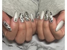 ルート(ROUTE)/ヒョウ柄ネイル