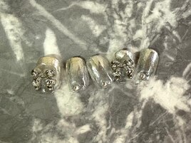 リボンミラーネイル