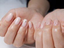 ネイルルームリラ 川崎(nailroom lilas)/ワンカラー＊ラインストーン