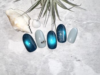 ジーシーネイル(G C nail)の写真/大人女性の手を綺麗に見せる豊富な美肌カラーや絶妙な色合いで指先を彩る♪自爪に優しいパラジェル使用◎