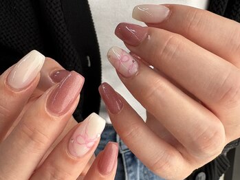 グロウ ネイル(GLOW×NAIL)/Art by RIHO
