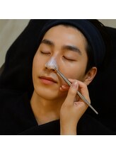 メンズ眉毛サロンラボ 渋谷店/小鼻角質除去で清潔感UP/池袋