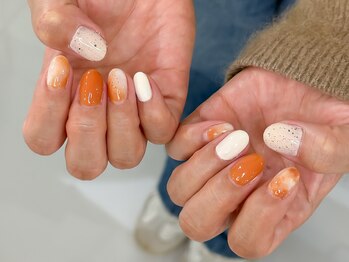 ワンアンドオンリー(One&Only)/オレンジニュアンスネイル