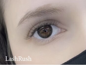 ラッシュラッシュ イオンタウン防府(LashRush)の写真/1.5ヶ月持ち×キレイ【LEDマツエクボリュームラッシュ】★羽のようなフワッと軽いまつげに♪［エリア］