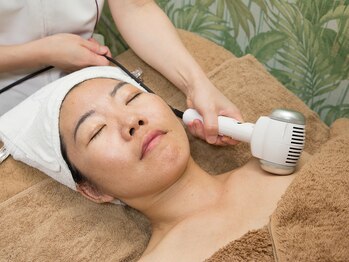 メナードフェイシャルサロン こやま～る/【エステ風景】