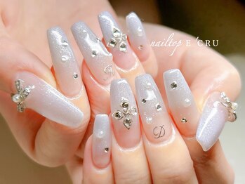 ネイルトップエクル(nail top E CRU)/