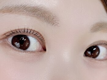 ベル(Belle)の写真/すっぴんでも可愛い目元へ♪自然な美しさを引き出すまつげパーマ