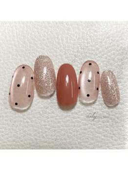 リリー(Lily)の写真/シンプルだけど可愛いネイル、ワンカラー、マグネット、フラッシュ2色までok◎