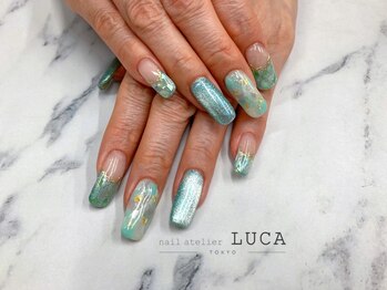 ネイルアトリエルカ(nail atelier LUCA)/W-797　大人可愛い夏色ネイル
