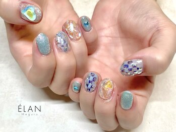 エラン メグロ(ELAN Meguro)/ミラーボールネイル