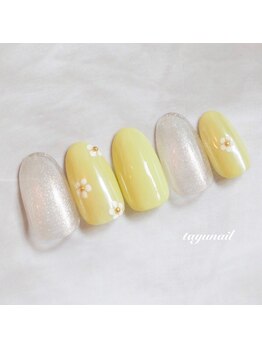 たゆ ネイル(たゆnail)/ゴールドフラワーネイル
