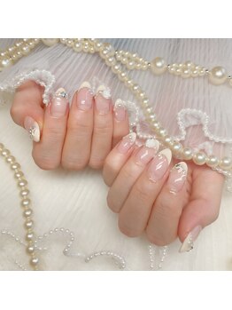 アイカ(Aika)/清楚薔薇ネイル