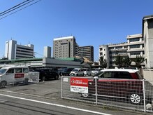 ポノ アイラッシュ(Pono eyelash)/駐車場への入り口です