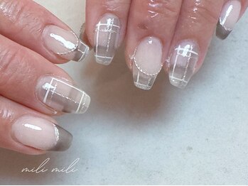 チェックネイル