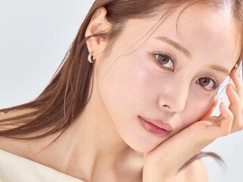 ロレインアイ名古屋駅前店【まつげパーマ/フラットラッシュ/マツエク/LED】の写真/自まつ毛を活かす似合わせまつ毛パーマ×マツエクのお店。ロレインブロウ系列◎洗練されたデザインをご提案