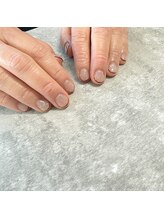 リンネ(Rinne)/フレンチ風♪先端ラインネイル