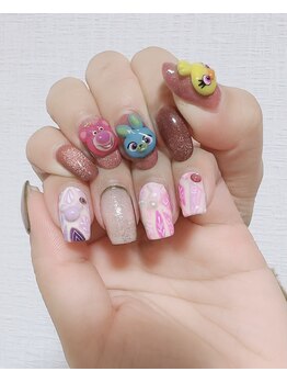 ミリ(Mili)/夢の国ネイル