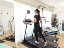 シンシア(Sincere)の雰囲気（パーソナルレッスン後は、好きな動画を見ながら有酸素運動ok♪）