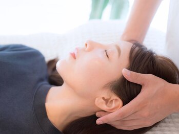 カラダコンシェルジュN(KARADAコンシェルジュN)の写真/小顔矯正・全身整体・リフトアップEMS・ヘッドスパなど人気メニューを組み合わせた贅沢コースで集中ケア♪