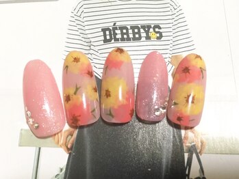 お気軽ビューティエーヴィヒ(Ewig)/7月キャンペーンネイル♪