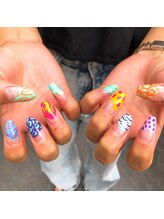 アヤネイルズ アンド アイラッシュ(AYA NAILZ.＆Eyelash)/カラフルアニマルネイル