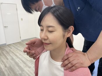 カラダリペア/肩こりの施術