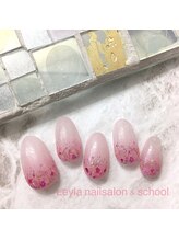 レイラ ネイルサロンアンドスクール(Leyla nailsalon&school)/No141　重ねラメグラデーション