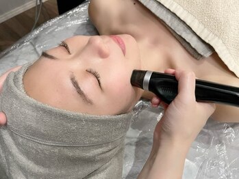 アールビューティーバランス 宇都宮店の写真/お顔のお悩み根本改善【小顔矯正×サーマナイフ】切らないリフトアップ★理想のVフェイスライン叶えます♪