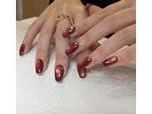 フローリア(Floria)/ボルドー水光マグネットネイル