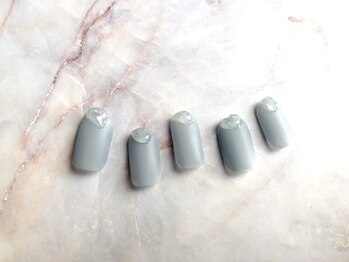 ミーム(meme)/しずく　個性派ぷっくりネイル