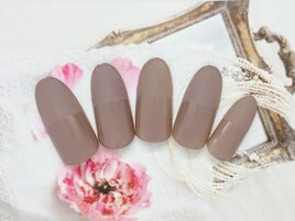 艶×マットのフレンチネイル