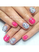 わたしのネイルとよもぎ蒸し/ドットフラワー