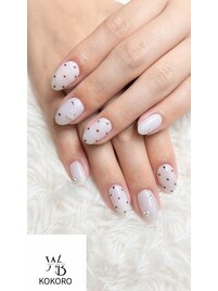 アシンメトリードットネイル