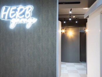 ハーブガレージ 渋谷店(HERB garage)の写真/名古屋で人気のサロン◆本気の肌質改善◆素肌美人を叶えるサロン！お肌のお悩みは「HERB garage」へ♪