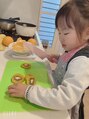 ドット シー 神戸三宮(dot c) 6歳の娘と酵素ドリンクをつくって飲んでいます。