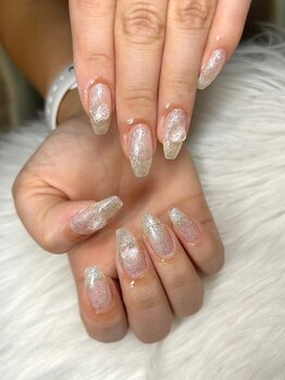 タムタムネイル 本厚木(Tam Tam Nail)/ワンカラー。ストーン追加