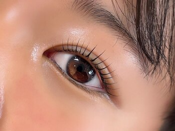 フィズ アイ ビューティー 豊橋牛川店(fiz eye beauty)/まつげパーマ（マツパ）｜6600円