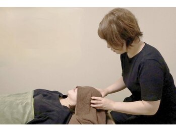 Daisy～整体リラクゼーション～　肩こり/腰痛/オイルマッサージ/マタニティ/〈目の疲れはヘッドマッサージ〉