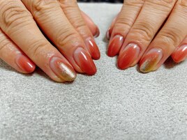 大人シンプル　秋ネイル