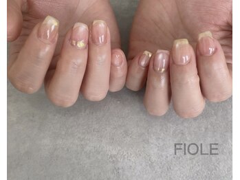 フィオル(FIOLE)/6月人気のデザイン