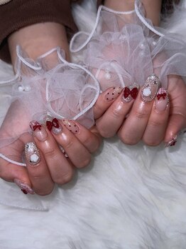 *Nail design*