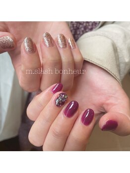 エムスラッシュ ネイル たまプラーザ(M.SLASH)/