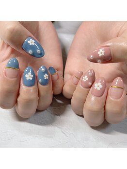 ブラン(blanc)/くすみカラーのお花アートネイル