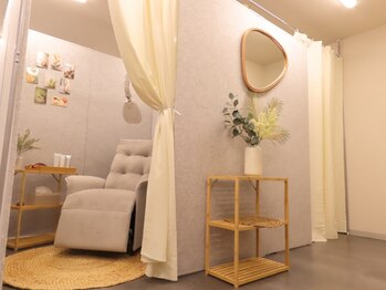 ハイティース 高田馬場店(Hi Teeth!)の写真/【歯科提携】のセルフホワイトニングサロンでブライダル準備！人生最高の日を輝く笑顔で思い出に残そう♪