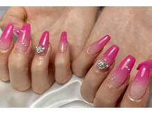 ミアネイル 越谷店(mia nail)/カラグラ＋パーツ追加
