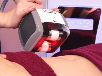 カルム(Calme)/吸引・EMS・LEDで流して仕上げ！