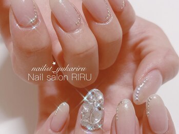 リル(RIRU)/埋めつくしネイル