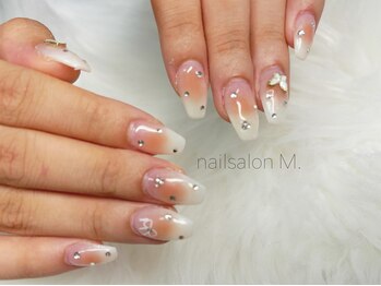 エムドット(M.)/チークネイル